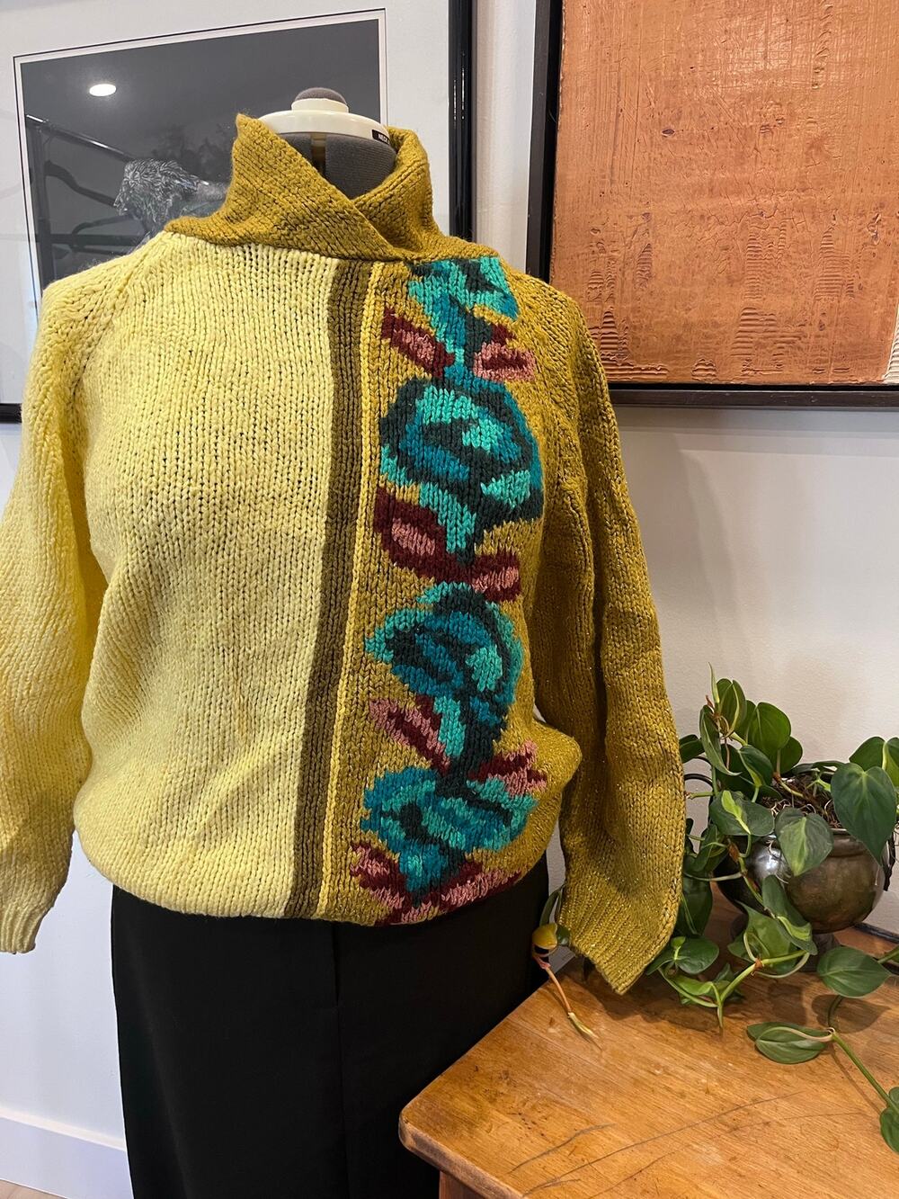 Mi ki by Majestic Acrylic Sweater Size M